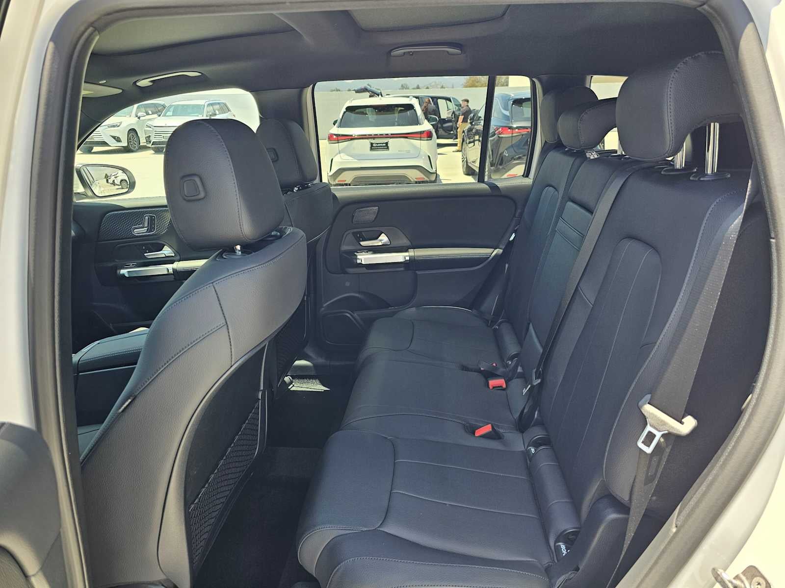 2026 Mercedes-Benz GLB 250 SUV