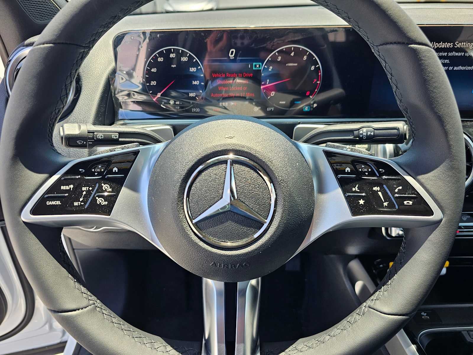 2026 Mercedes-Benz GLB 250 SUV