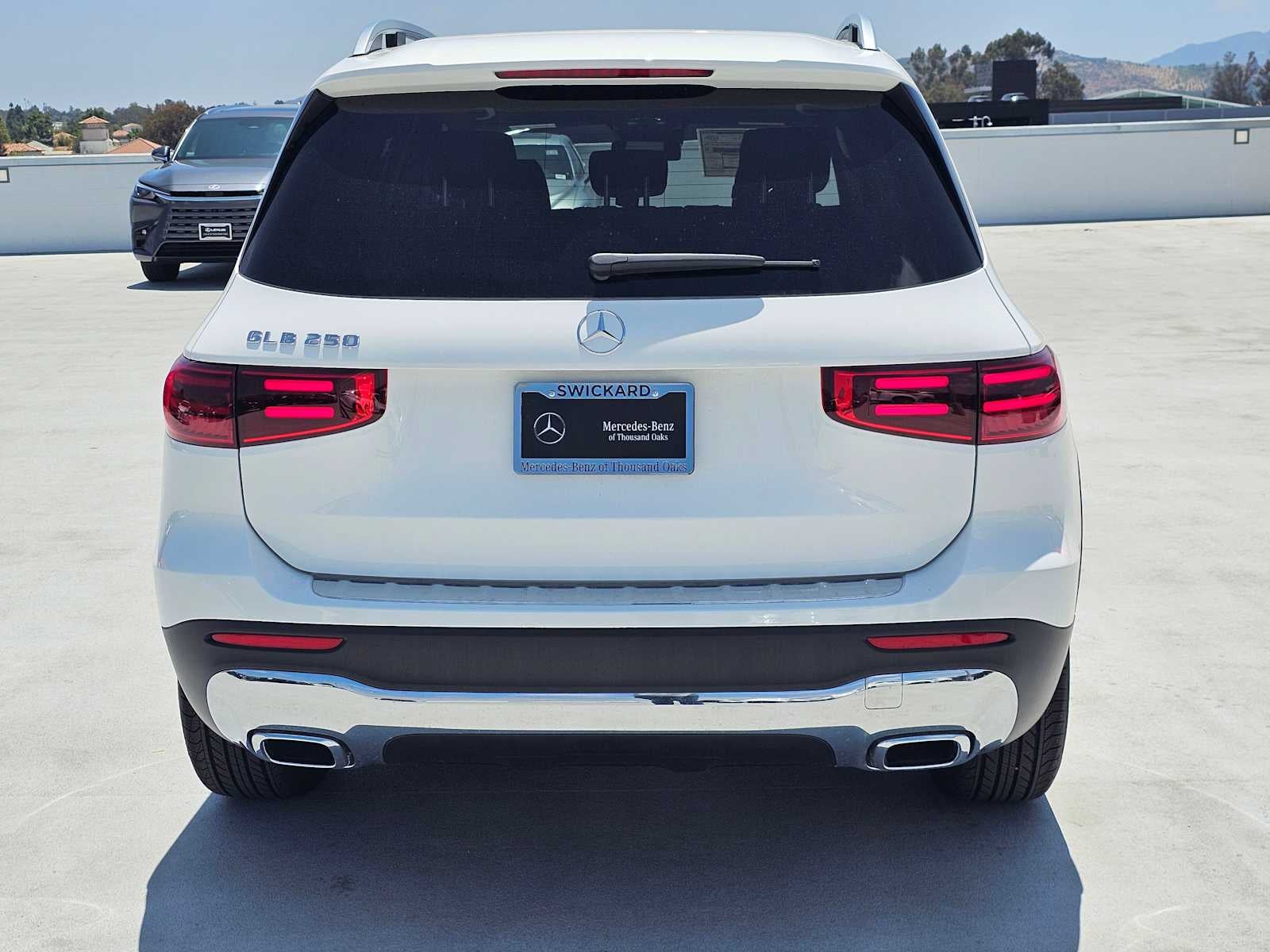 2026 Mercedes-Benz GLB 250 SUV