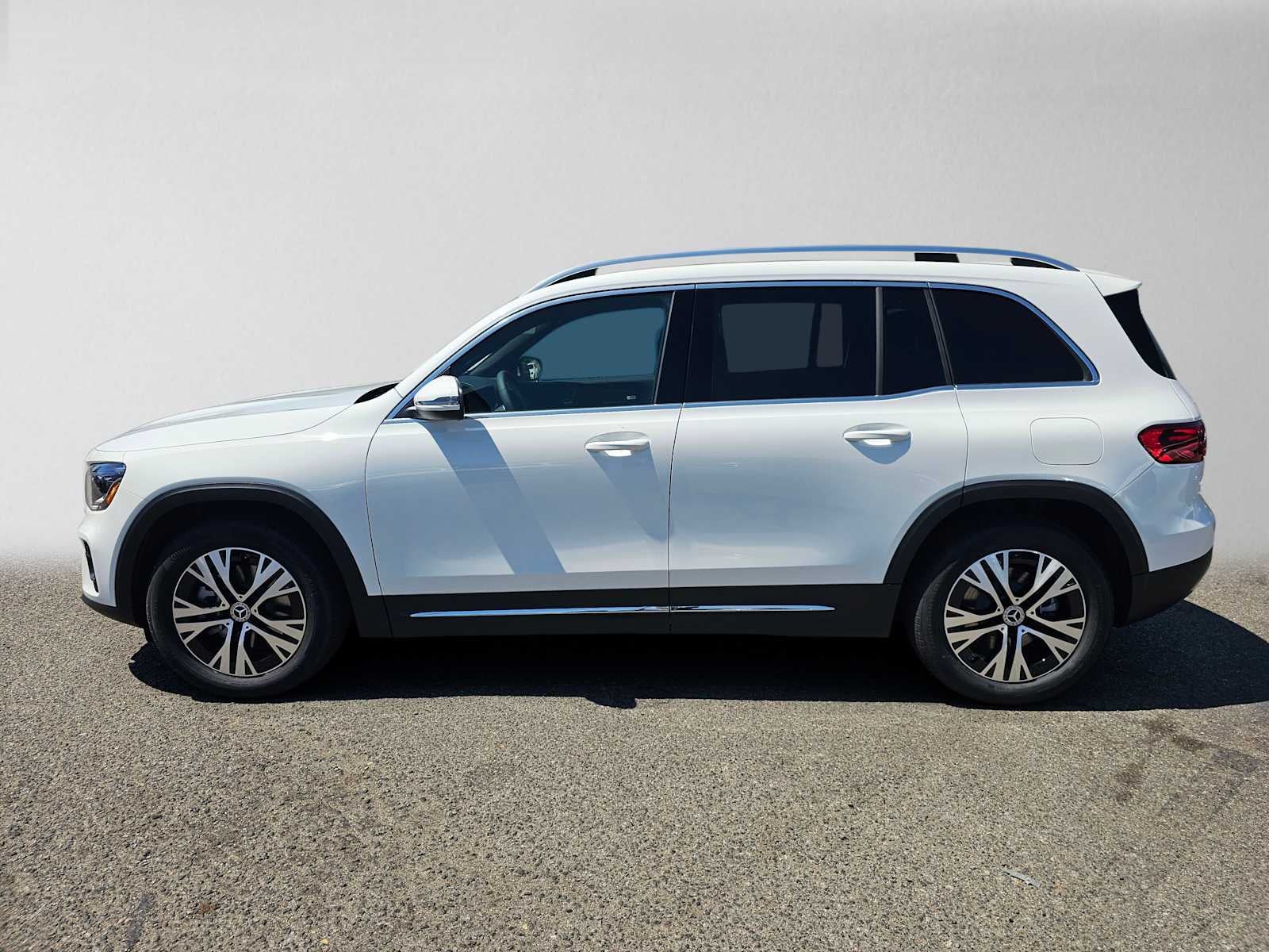 2026 Mercedes-Benz GLB 250 SUV