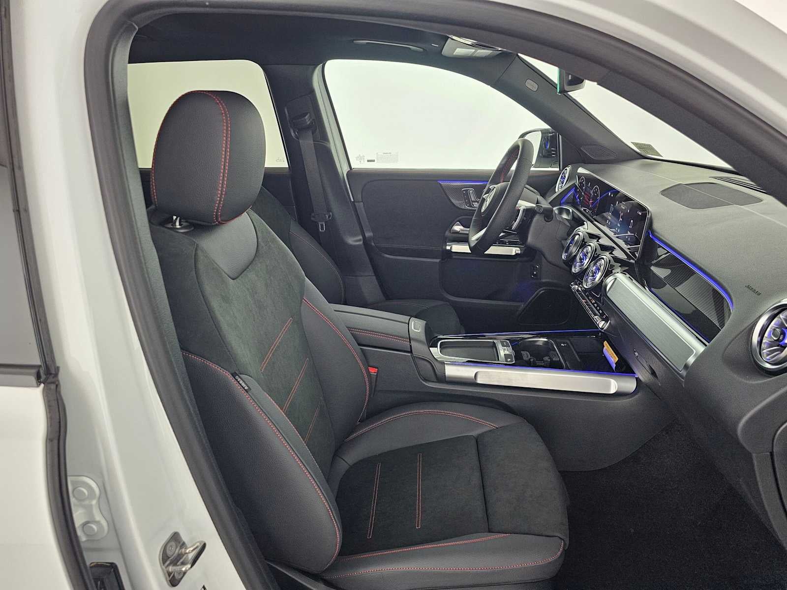 2026 Mercedes-Benz GLB 250 4MATIC® SUV