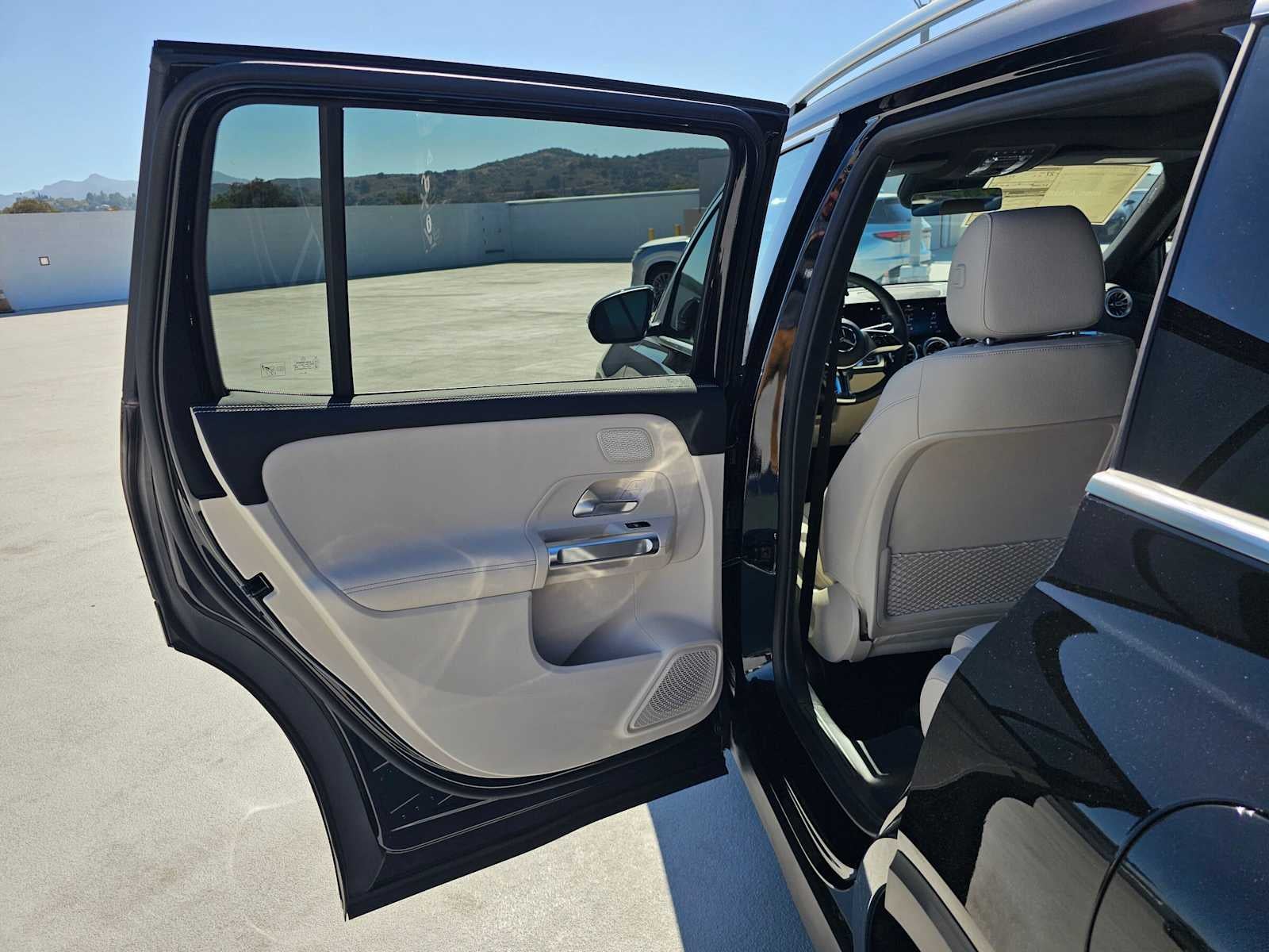 2026 Mercedes-Benz GLB 250 4MATIC® SUV