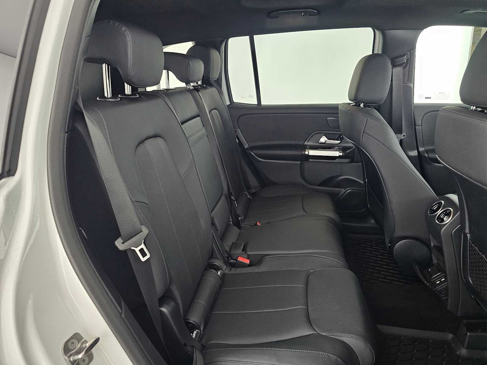 2026 Mercedes-Benz GLB 250 4MATIC® SUV