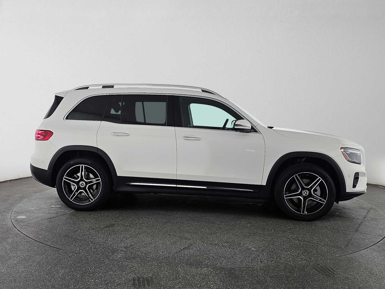 2026 Mercedes-Benz GLB 250 4MATIC® SUV