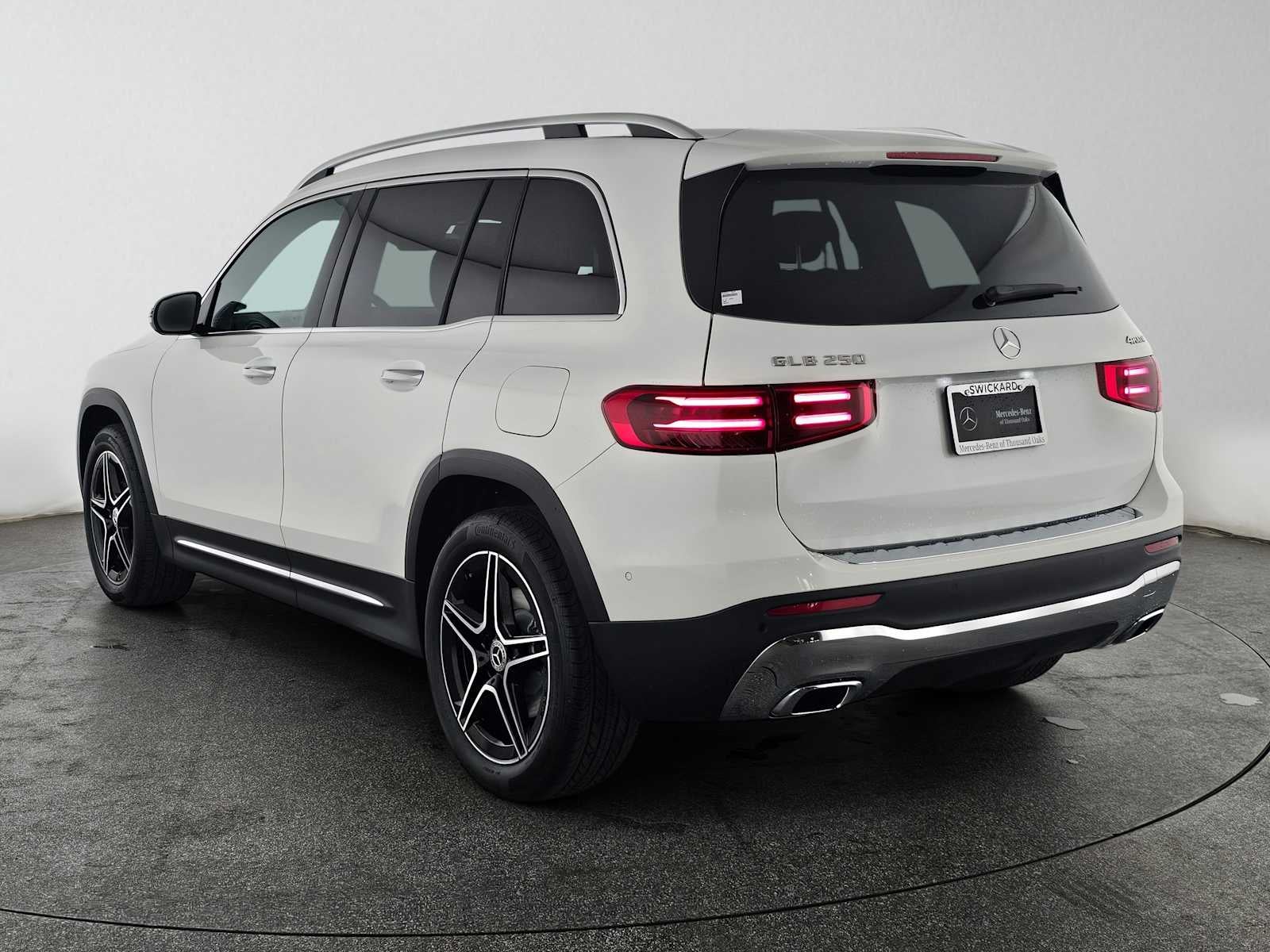 2026 Mercedes-Benz GLB 250 4MATIC® SUV