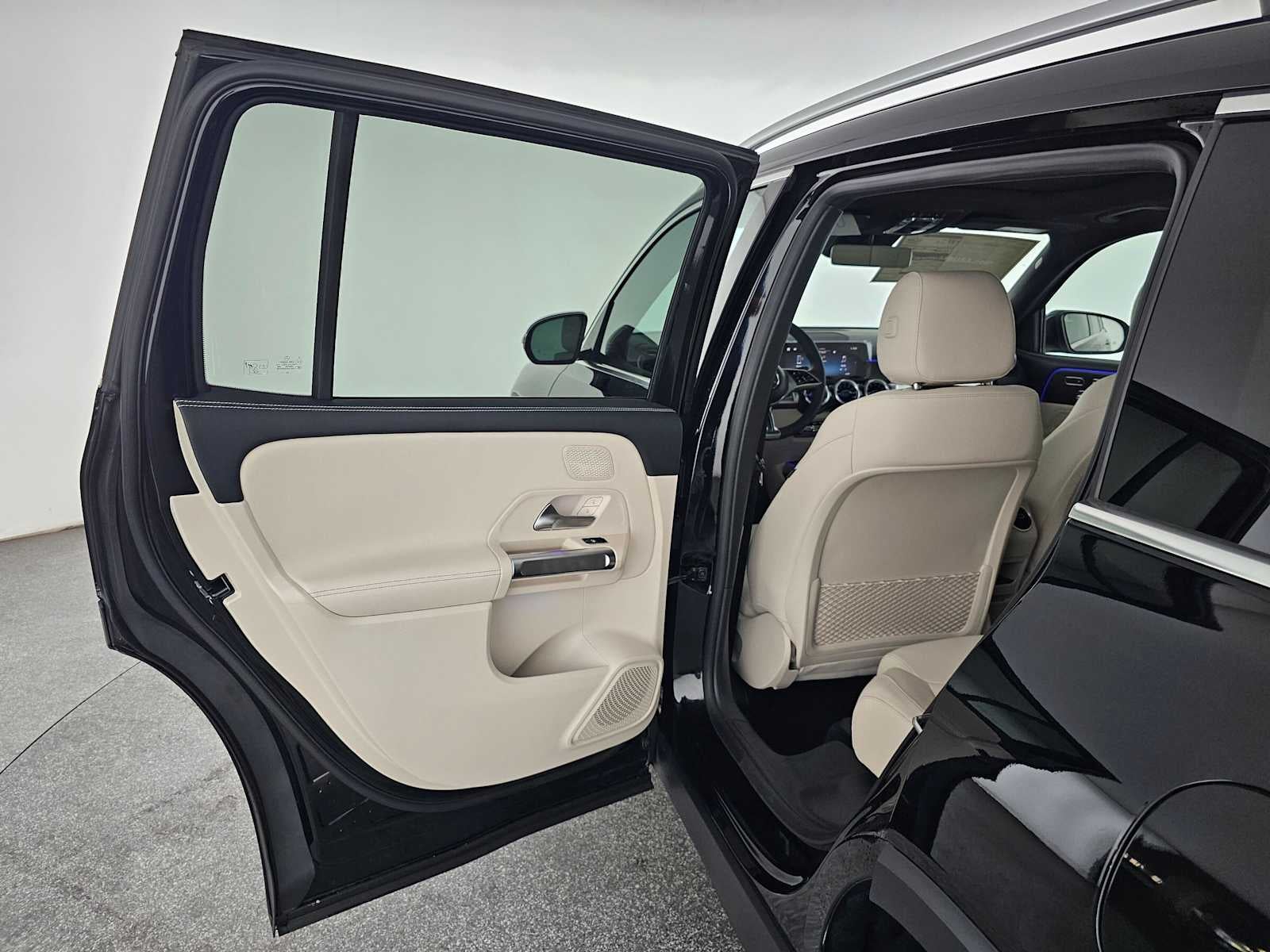 2026 Mercedes-Benz GLB 250 4MATIC® SUV