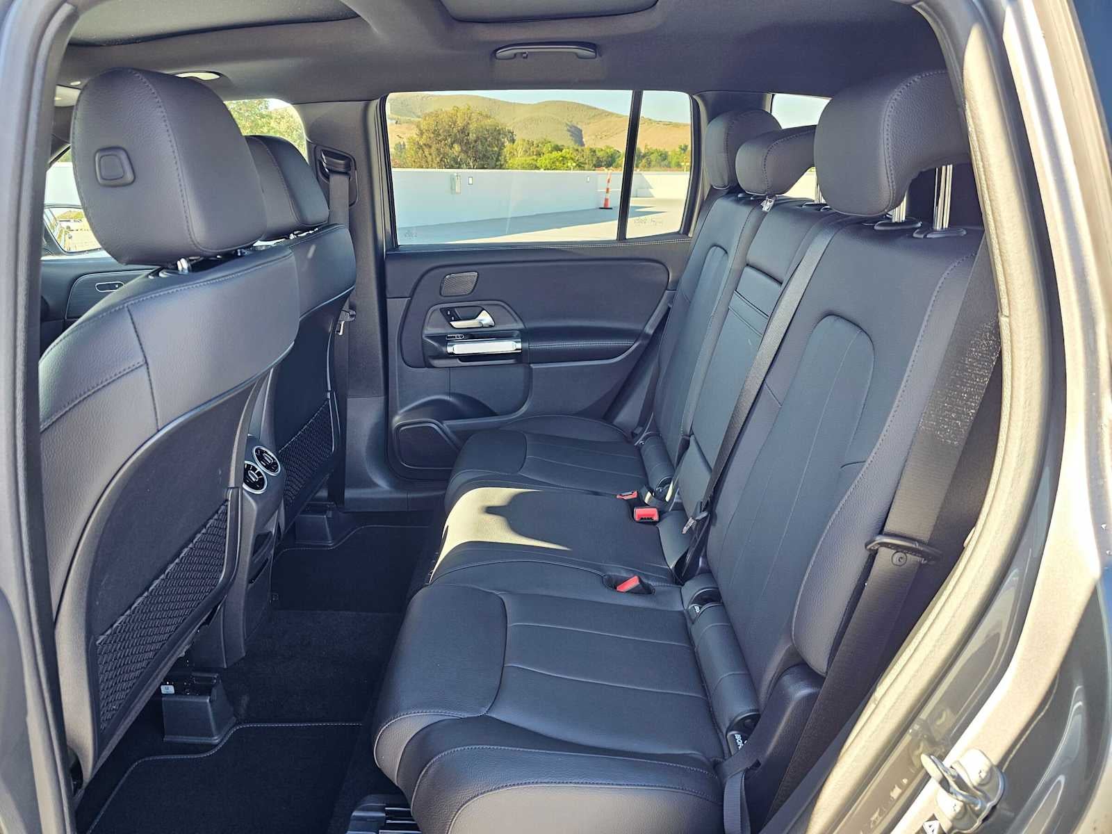 2026 Mercedes-Benz GLB 250 4MATIC® SUV