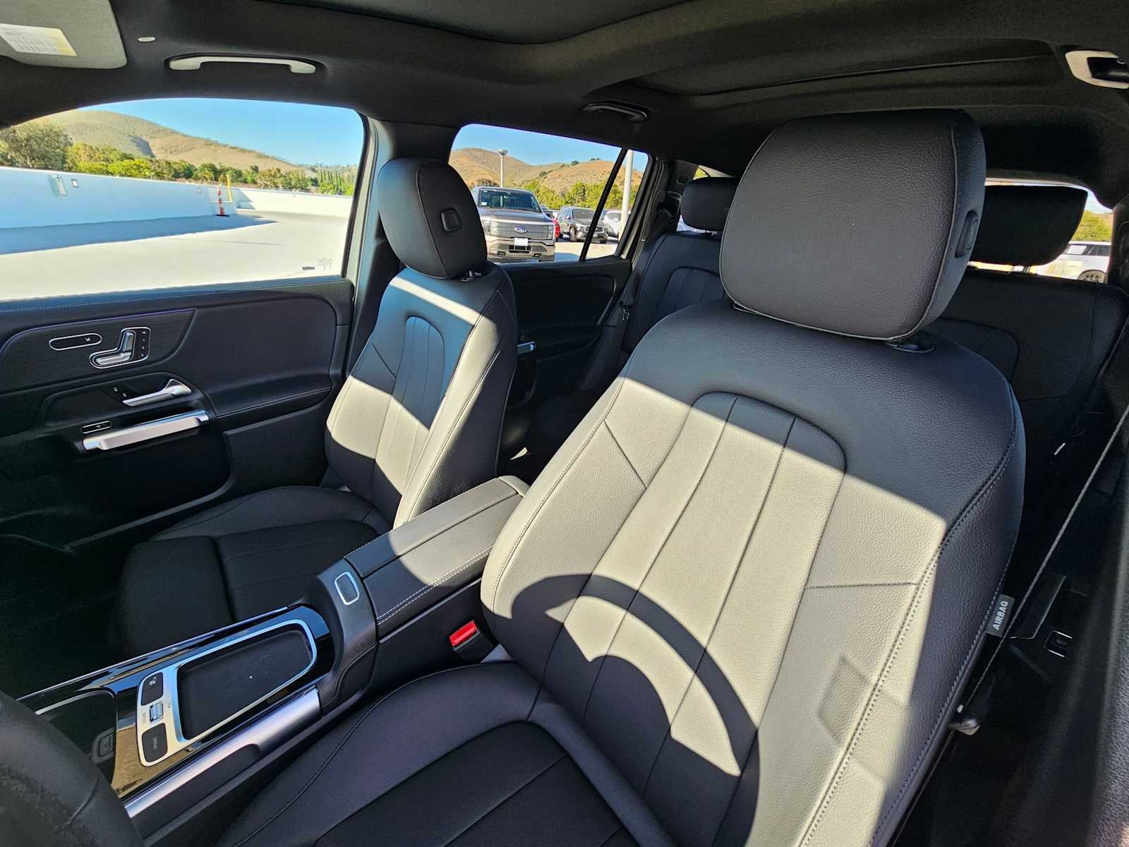 2026 Mercedes-Benz GLB 250 4MATIC® SUV