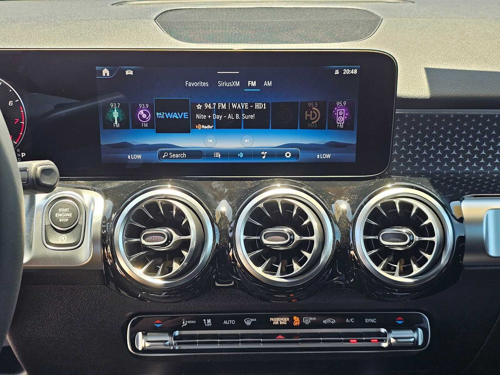 2026 Mercedes-Benz GLB 250 4MATIC® SUV