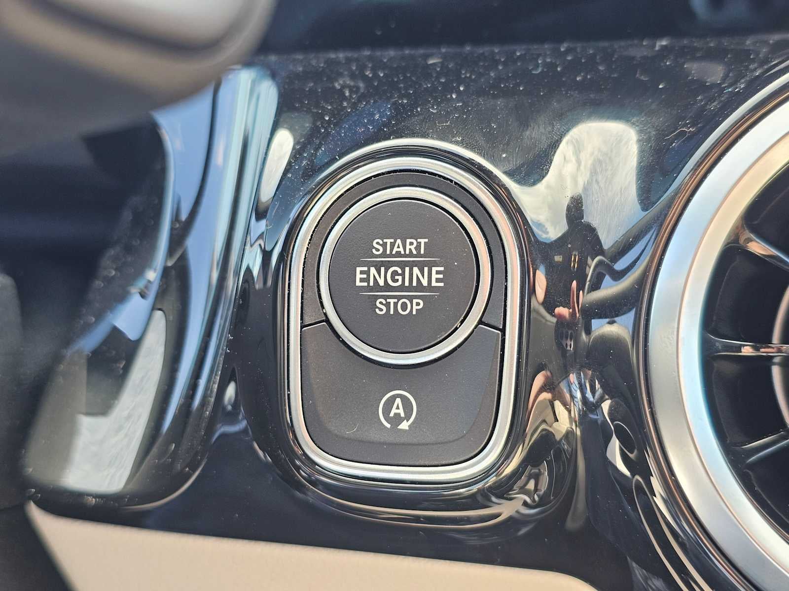 2026 Mercedes-Benz GLA 250 SUV