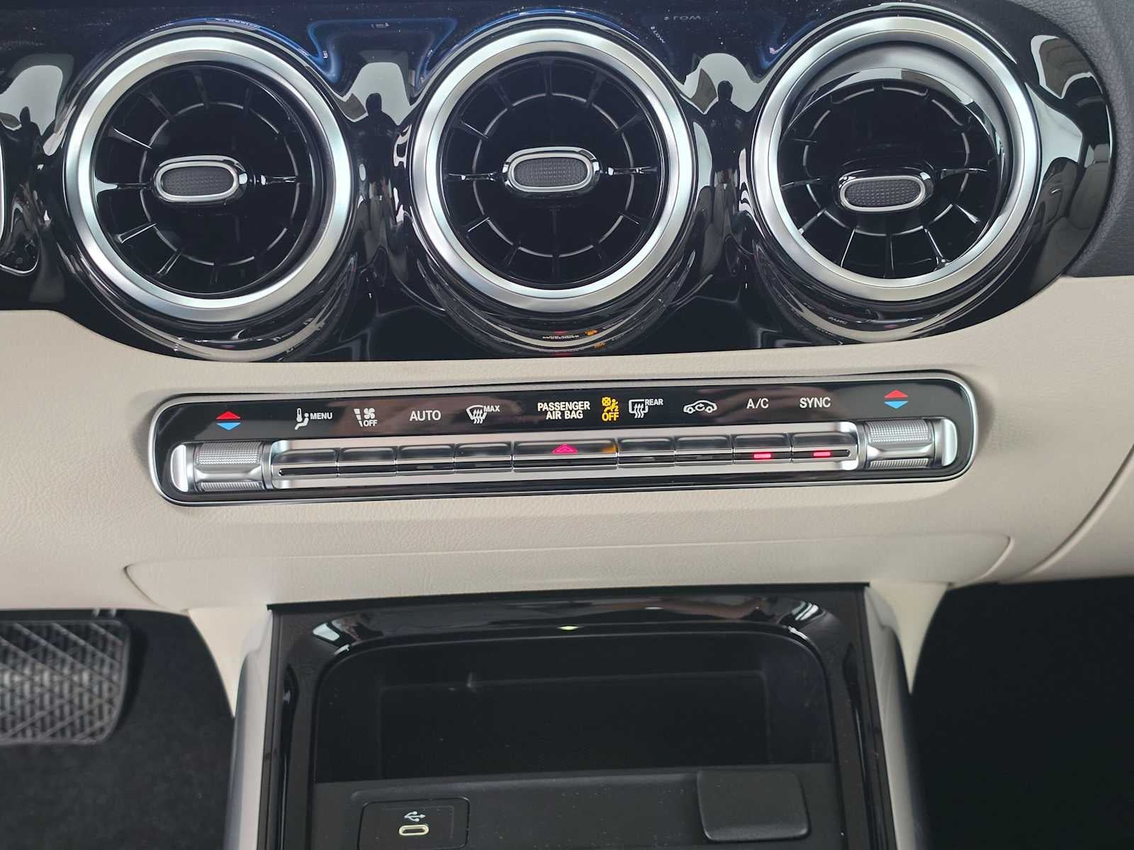 2026 Mercedes-Benz GLA 250 SUV