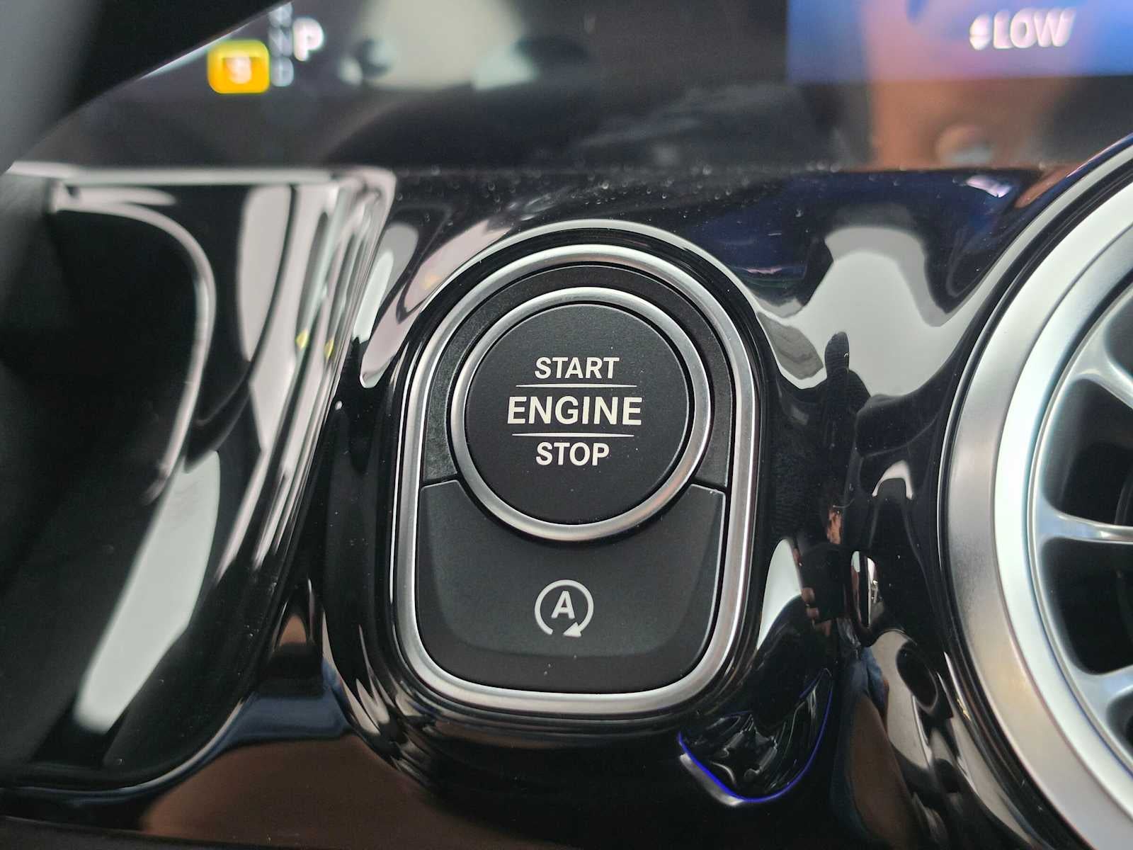 2026 Mercedes-Benz GLA 250 4MATIC® SUV