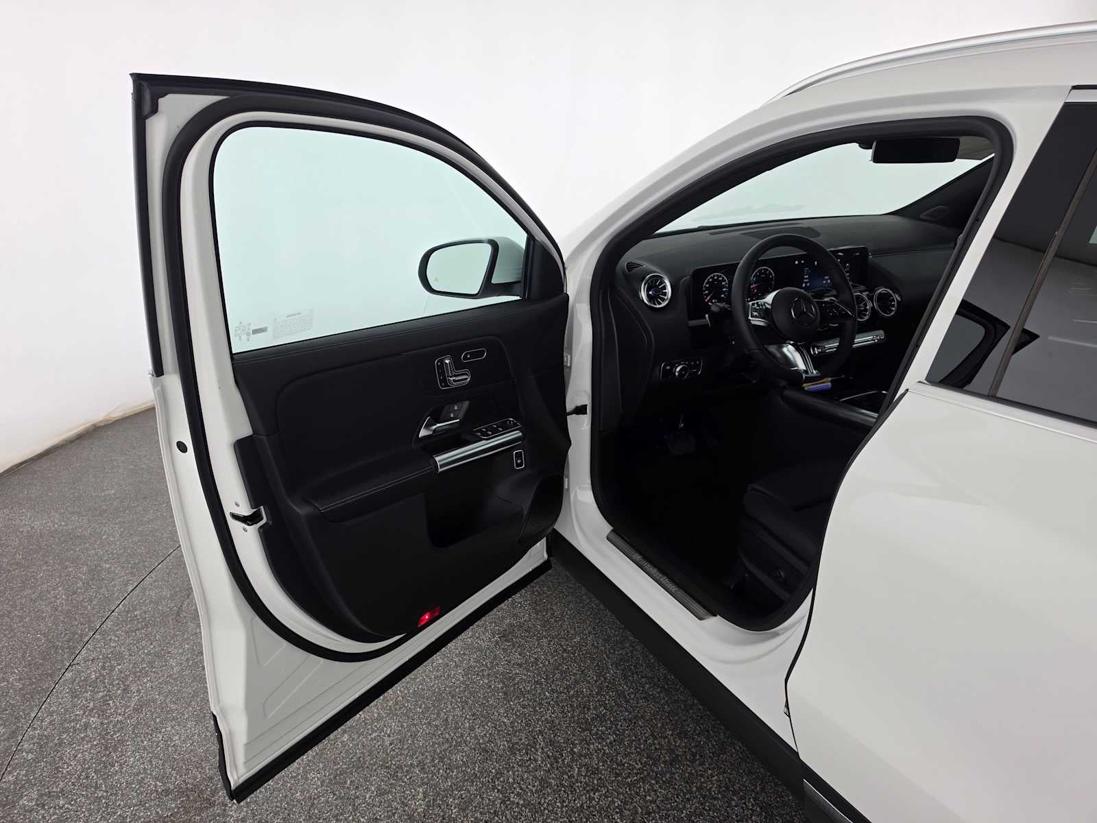 2026 Mercedes-Benz GLA 250 4MATIC® SUV