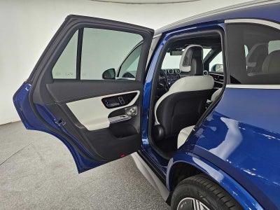 2023 Mercedes-Benz GLC 300 GLC 300