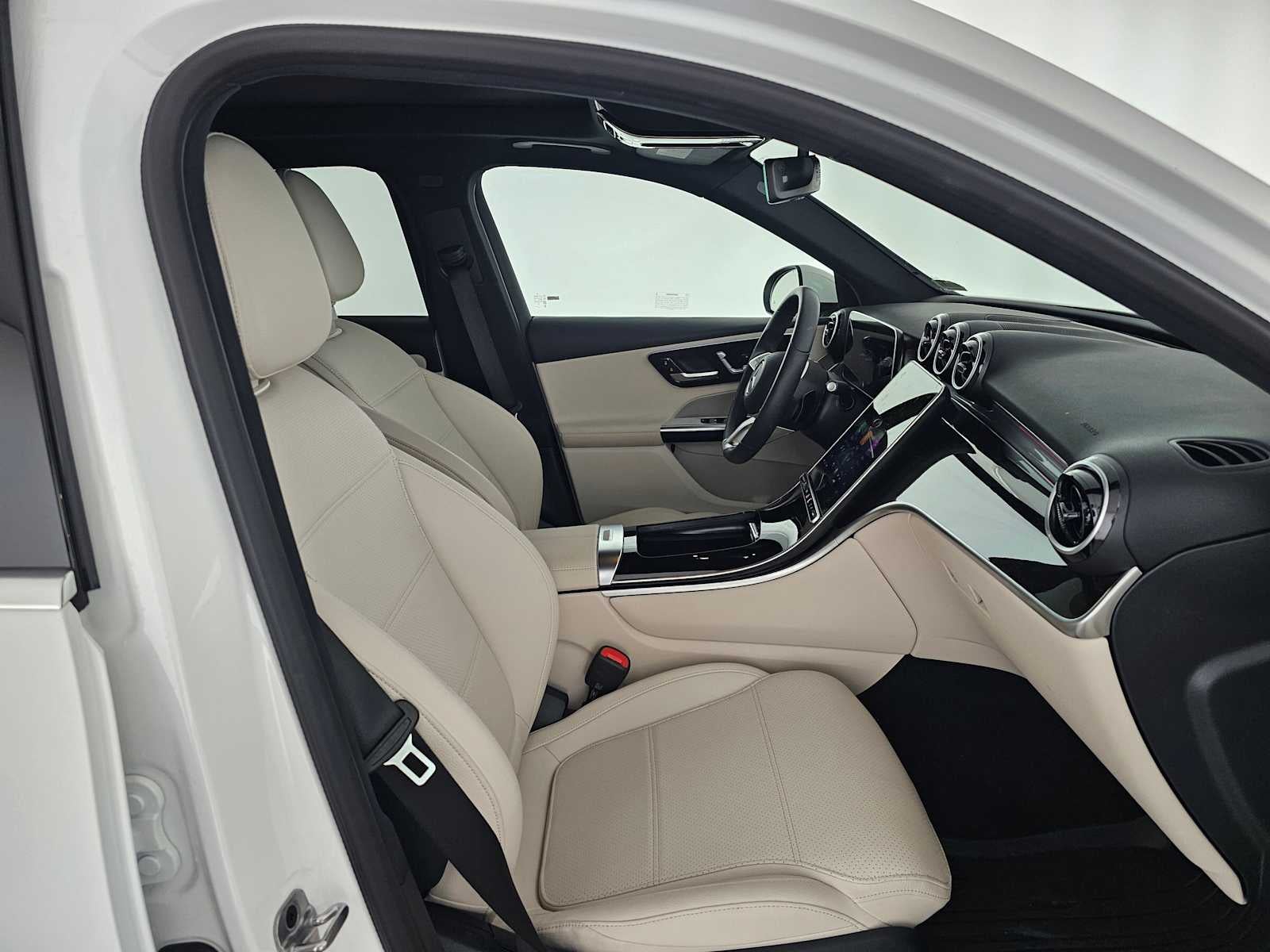2026 Mercedes-Benz GLC 300 SUV