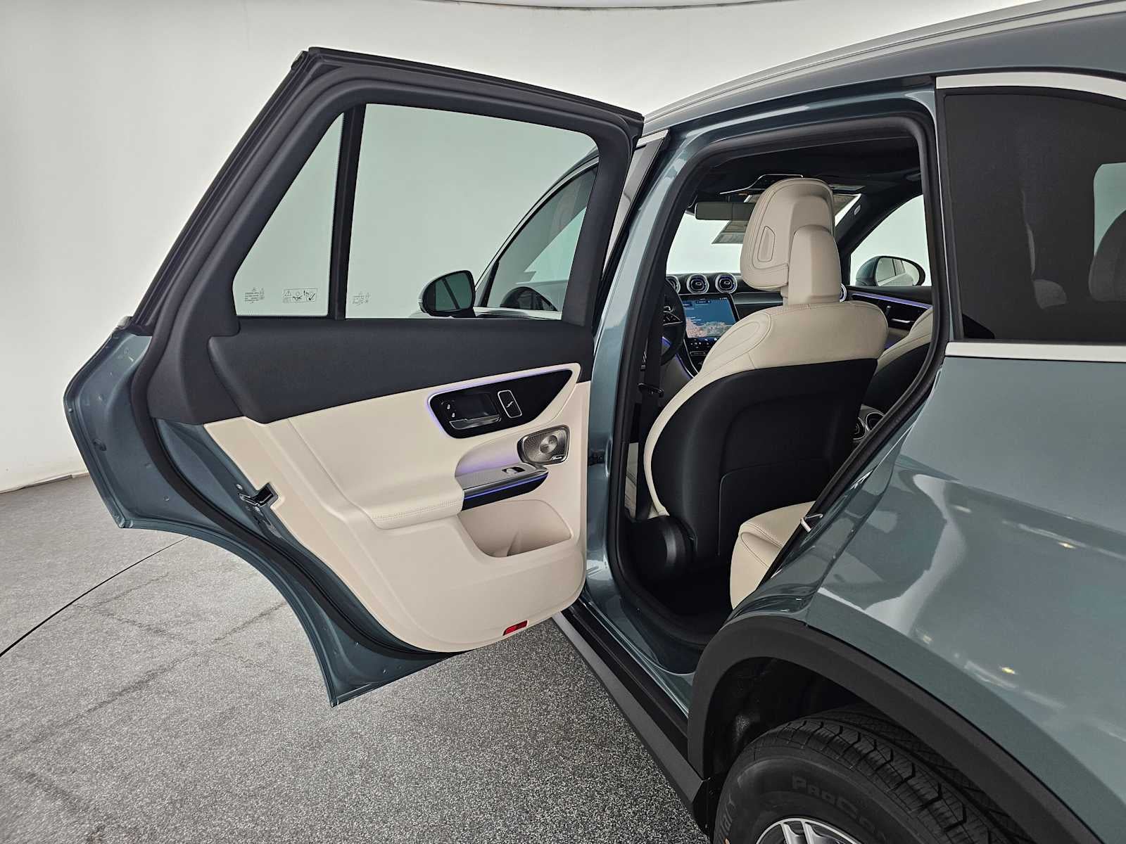 2026 Mercedes-Benz GLC 300 GLC 300