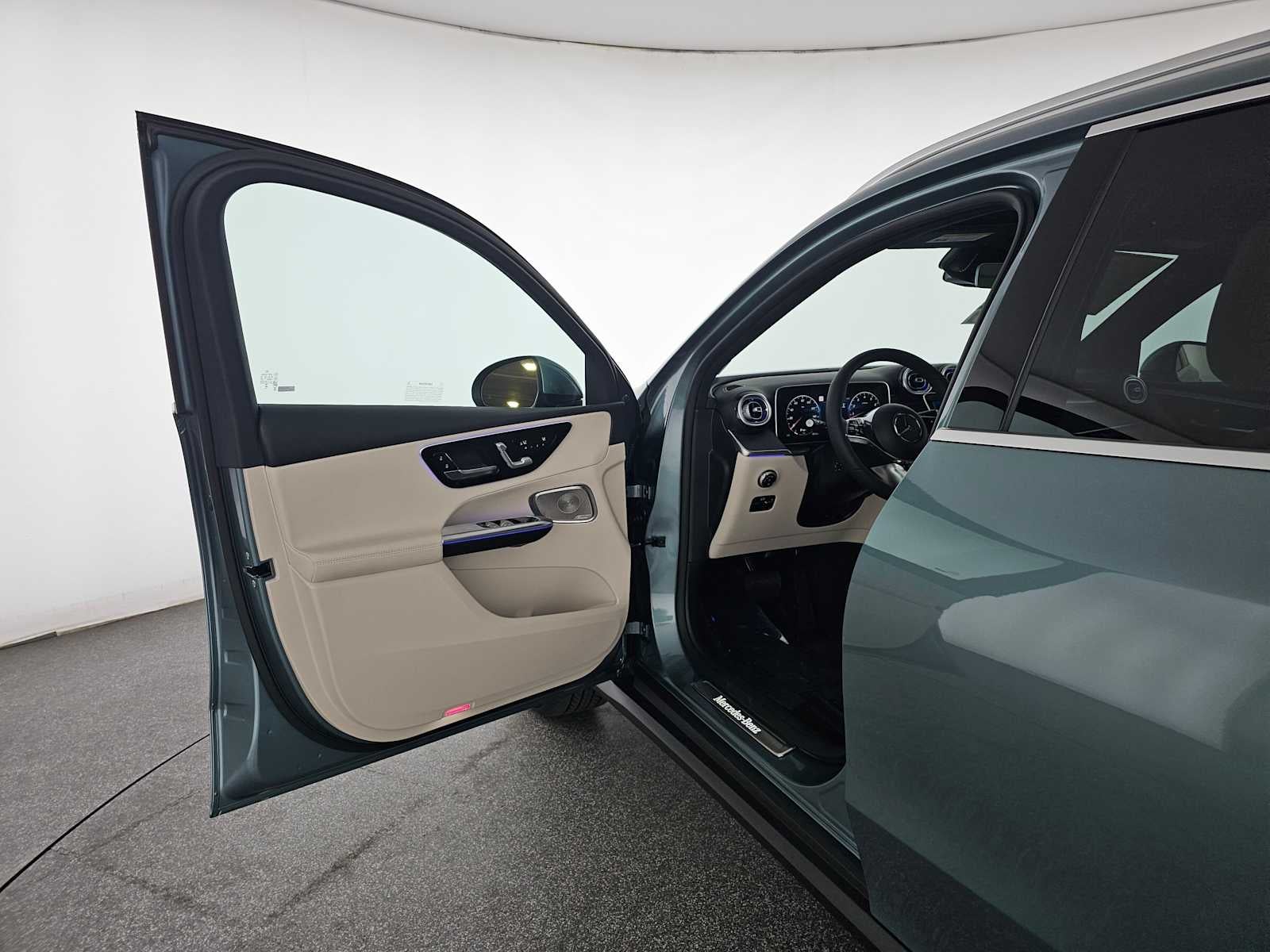 2026 Mercedes-Benz GLC 300 GLC 300