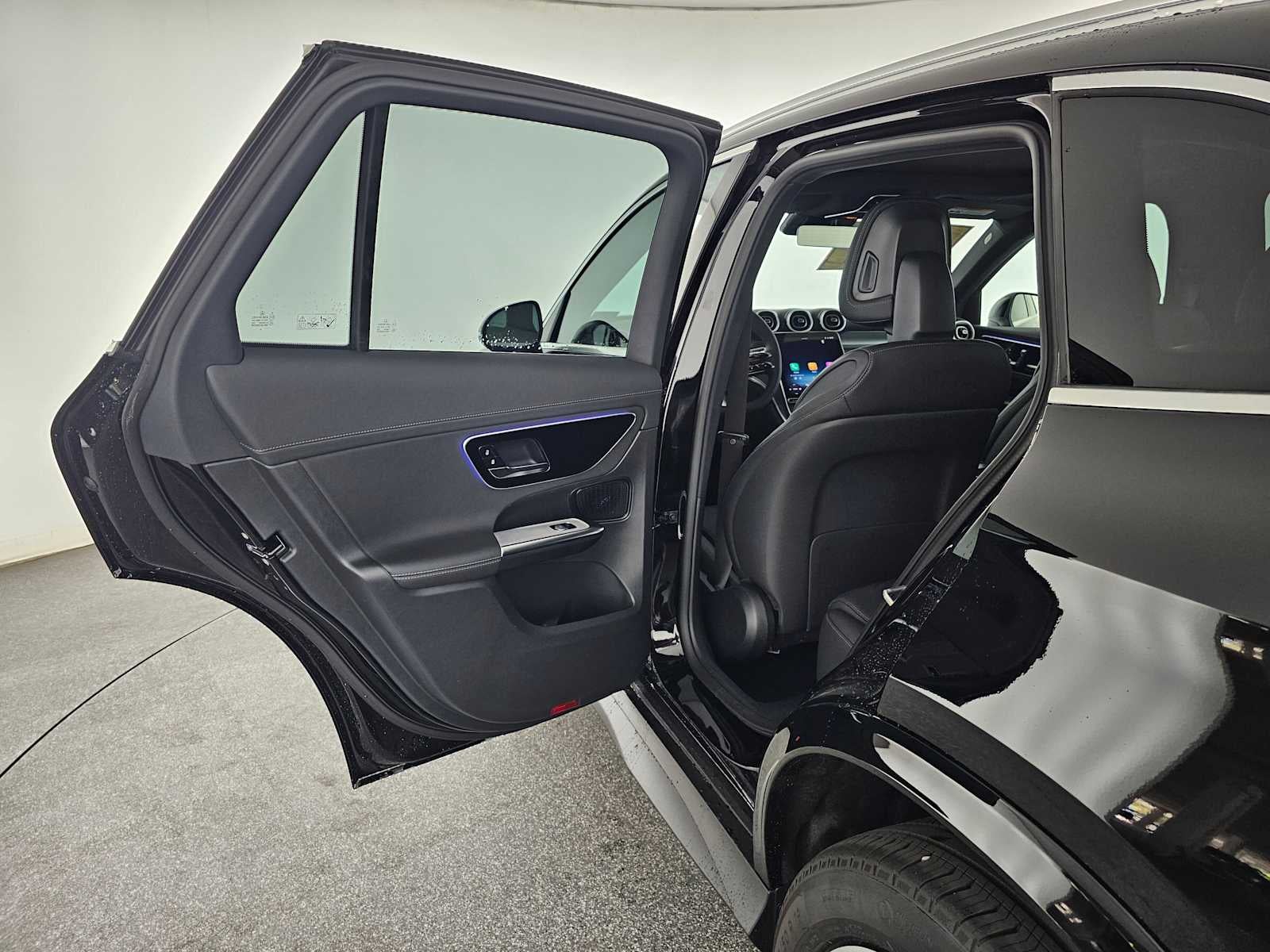 2026 Mercedes-Benz GLC 300 SUV