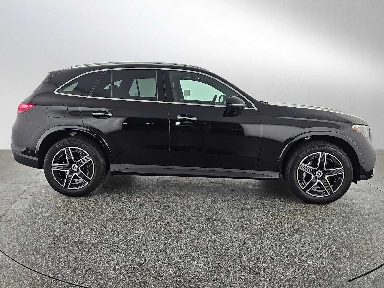 2026 Mercedes-Benz GLC 300 SUV