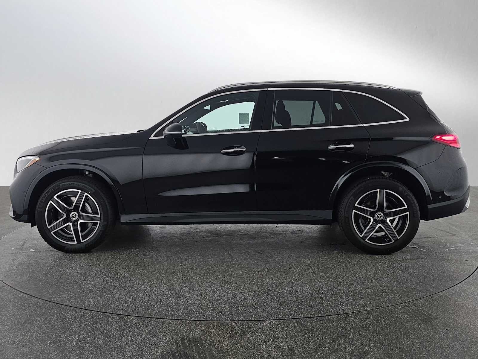 2026 Mercedes-Benz GLC 300 SUV
