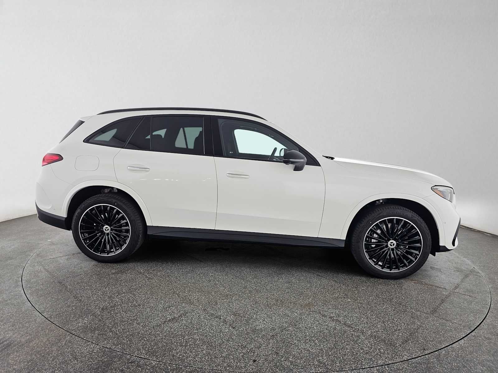2026 Mercedes-Benz GLC 300 SUV