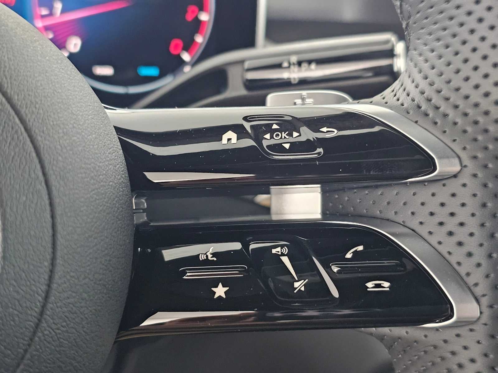 2026 Mercedes-Benz GLC 300 SUV