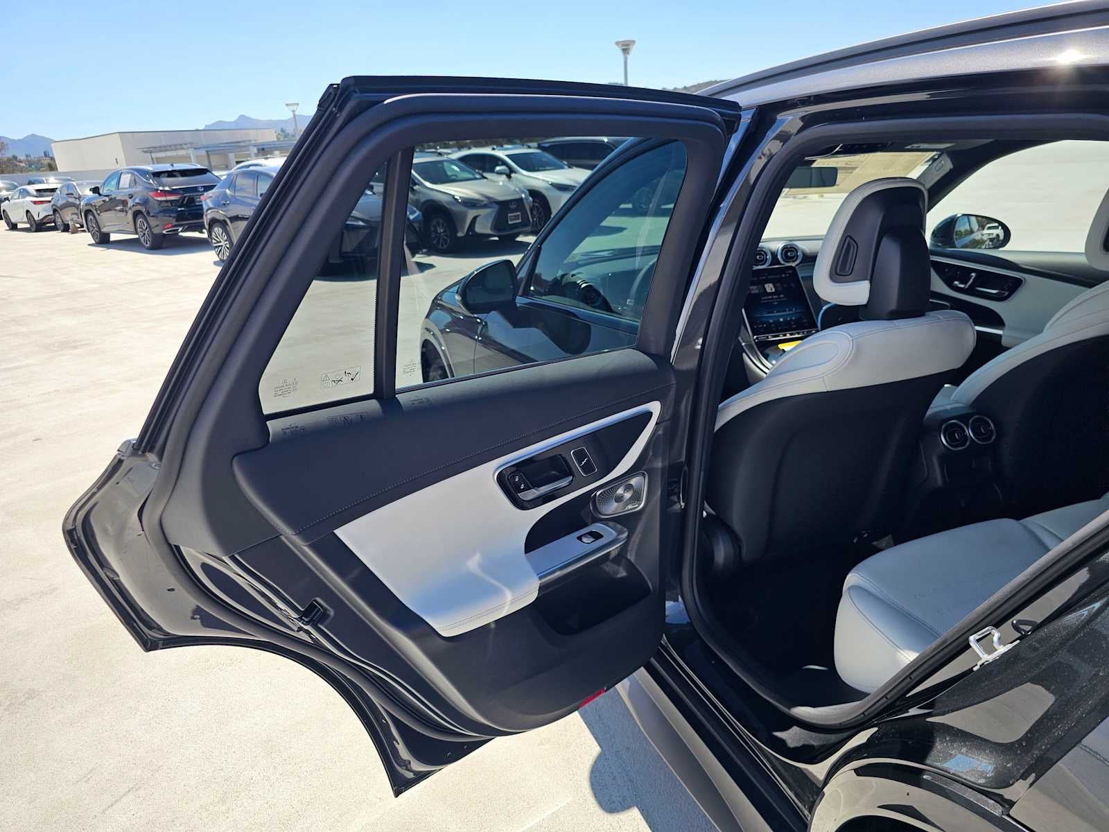2027 Mercedes-Benz GLC 300 SUV