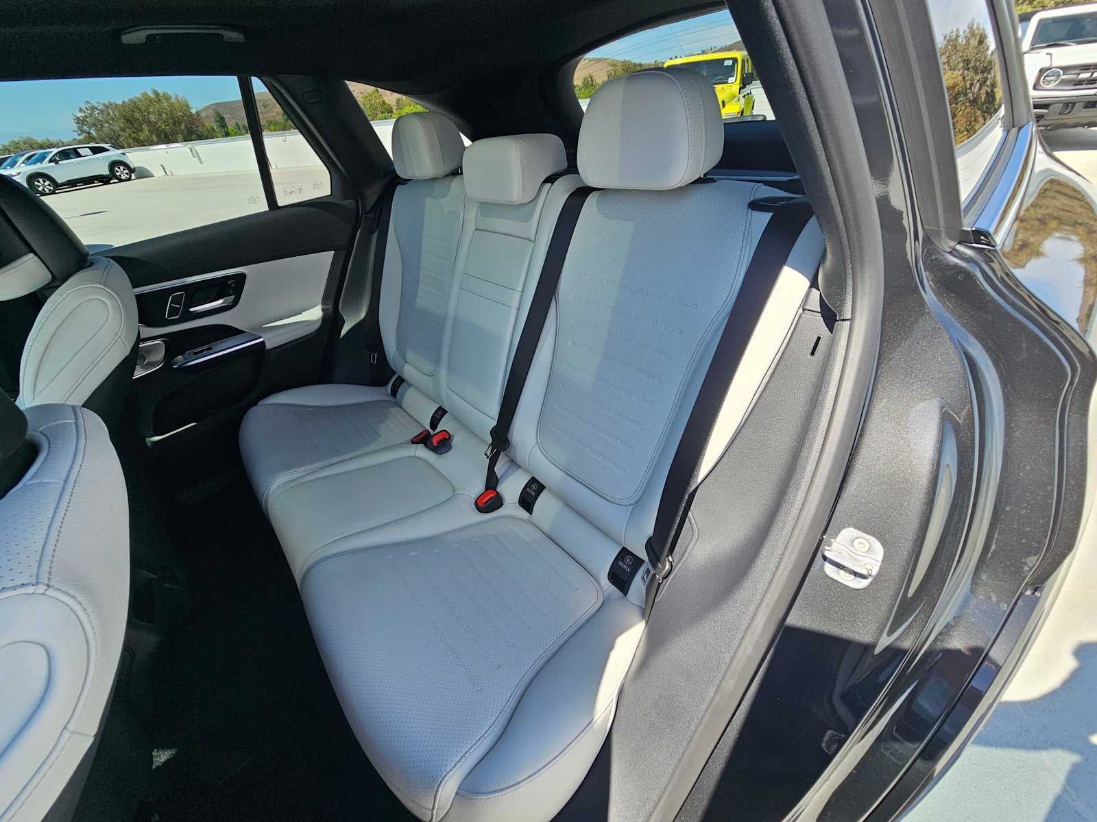 2027 Mercedes-Benz GLC 300 SUV