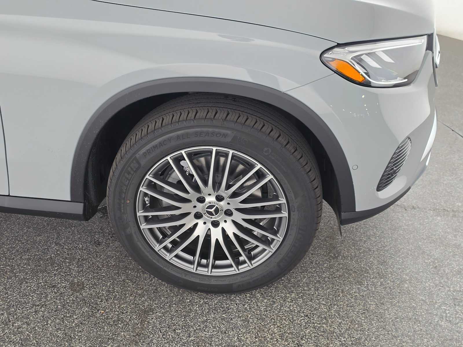 2027 Mercedes-Benz GLC 300 SUV