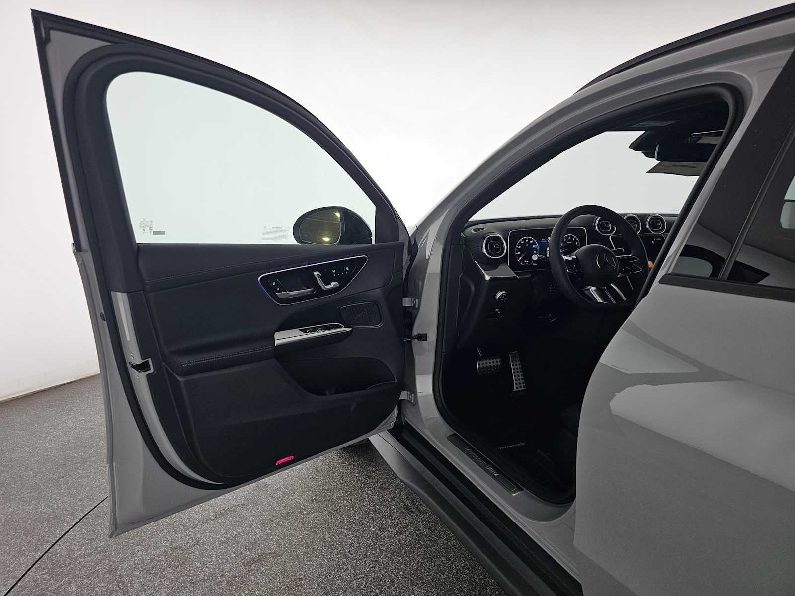 2026 Mercedes-Benz GLC 300 SUV