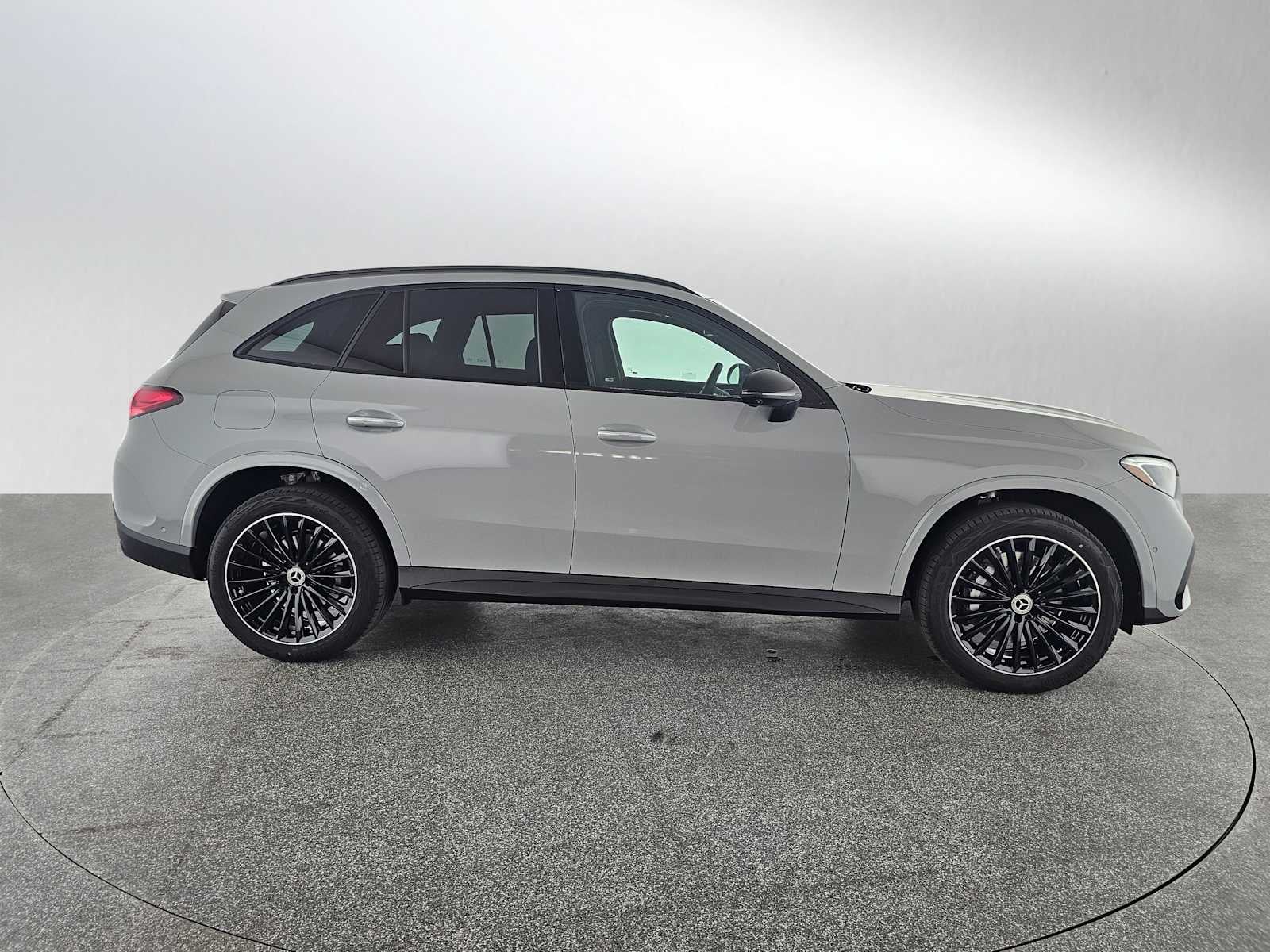 2026 Mercedes-Benz GLC 300 SUV