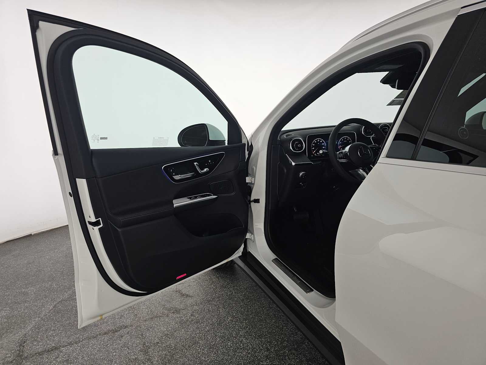 2026 Mercedes-Benz GLC 300 GLC 300