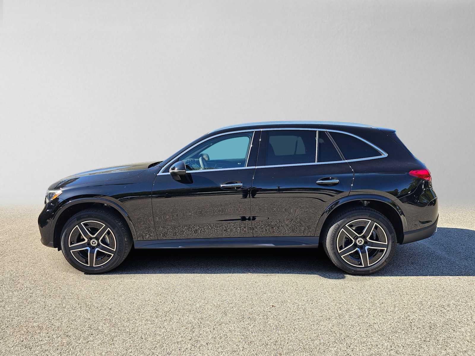 2026 Mercedes-Benz GLC 300 SUV