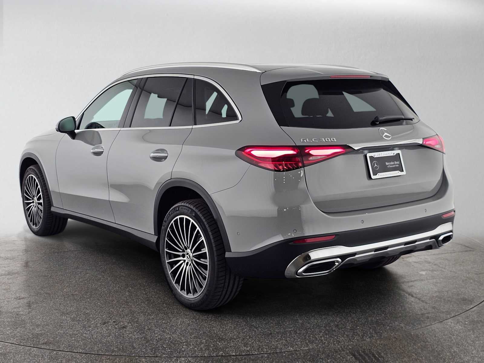 2027 Mercedes-Benz GLC 300 SUV