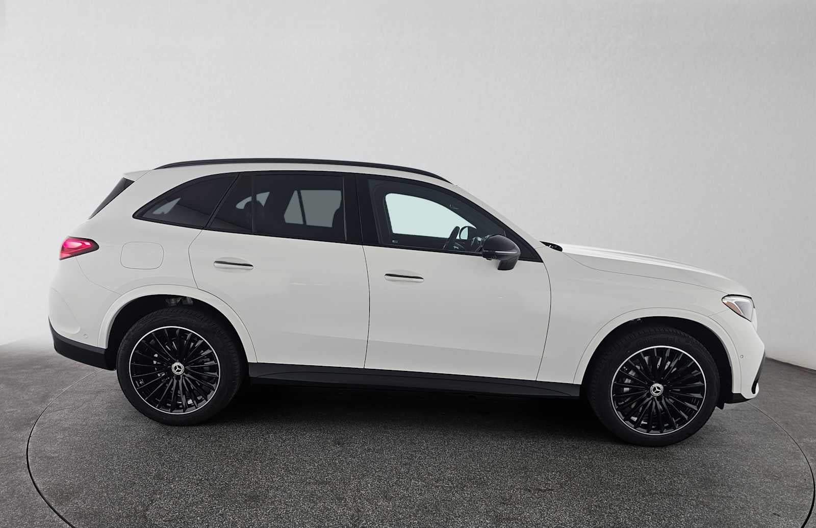2027 Mercedes-Benz GLC 300 SUV