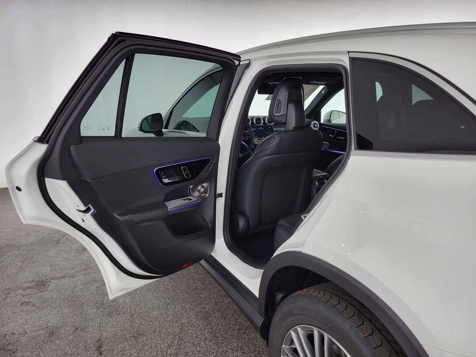 2027 Mercedes-Benz GLC 300 SUV