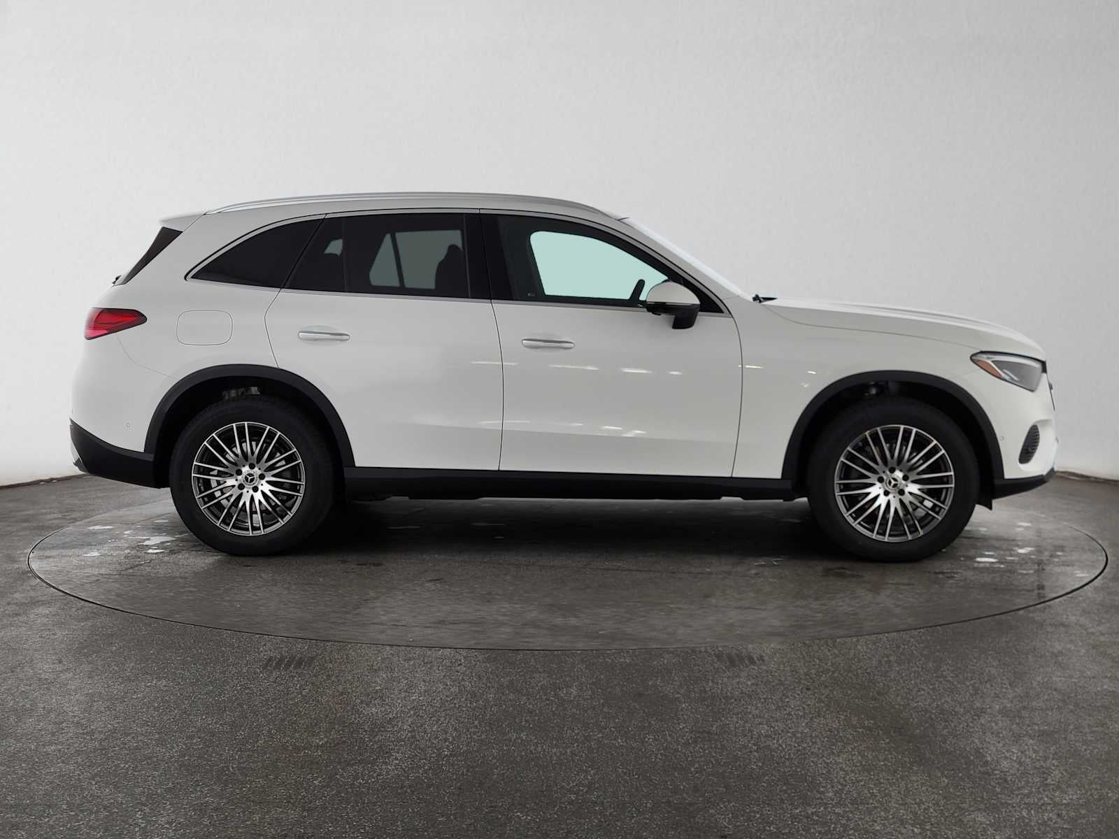 2027 Mercedes-Benz GLC 300 SUV