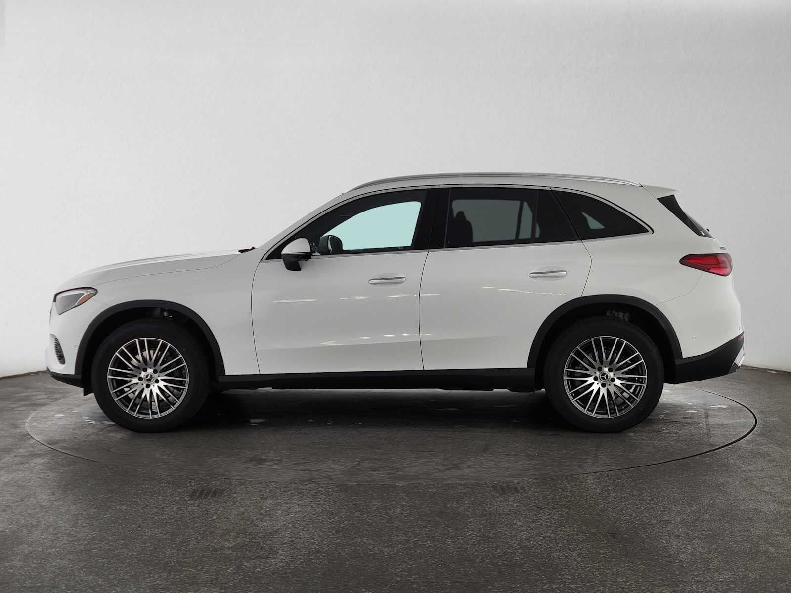2027 Mercedes-Benz GLC 300 SUV