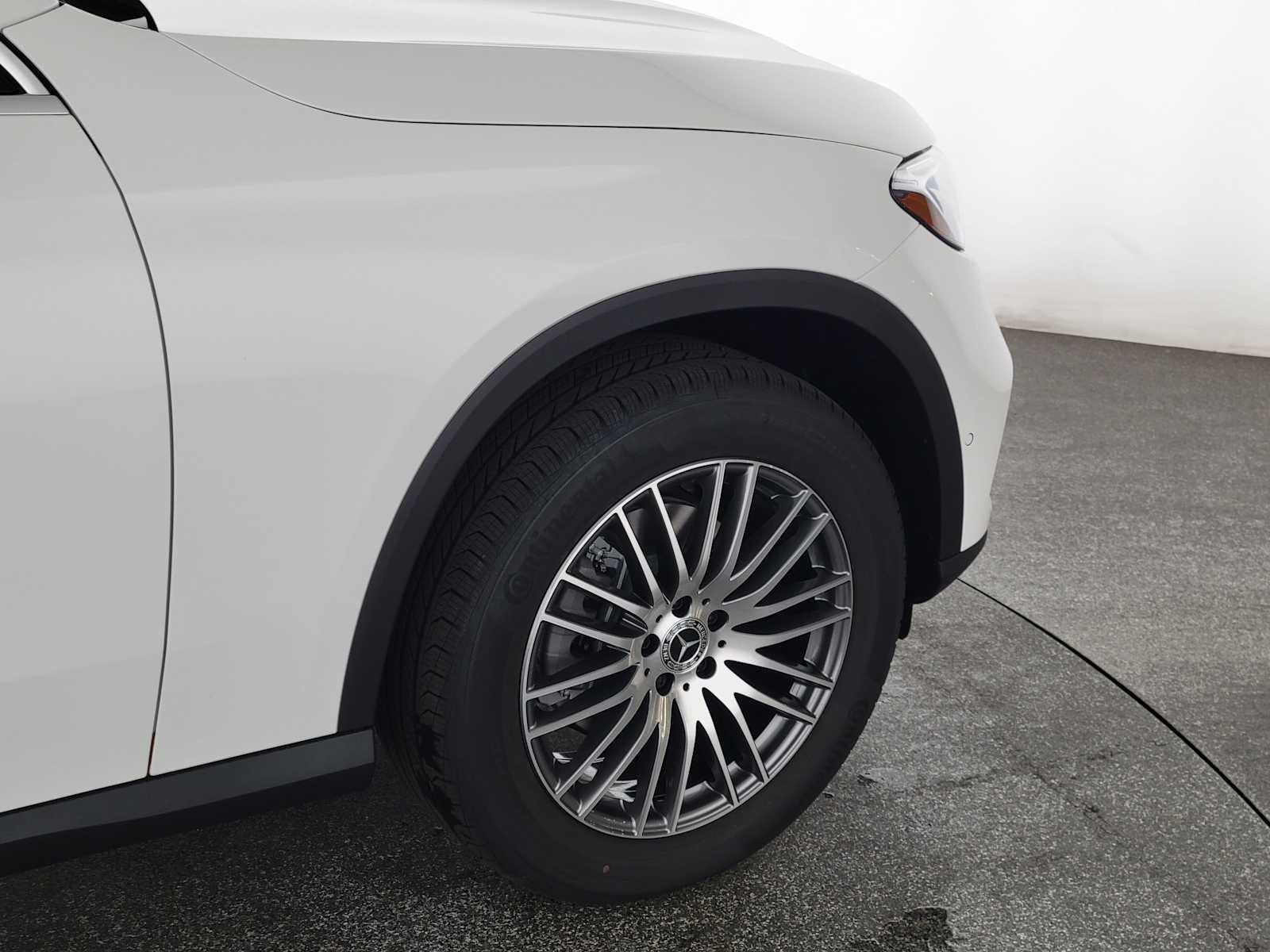 2027 Mercedes-Benz GLC 300 SUV