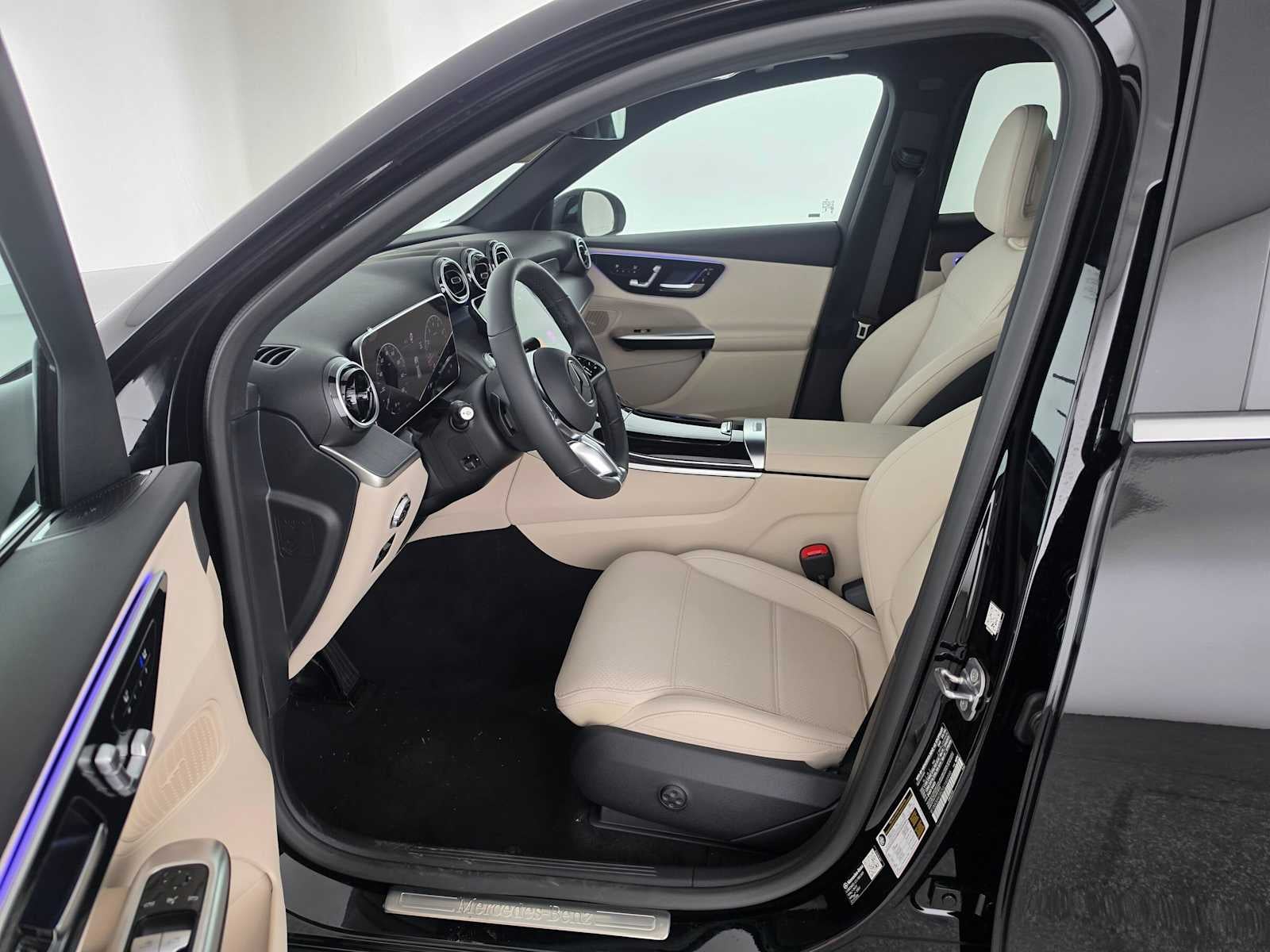 2027 Mercedes-Benz GLC 300 SUV