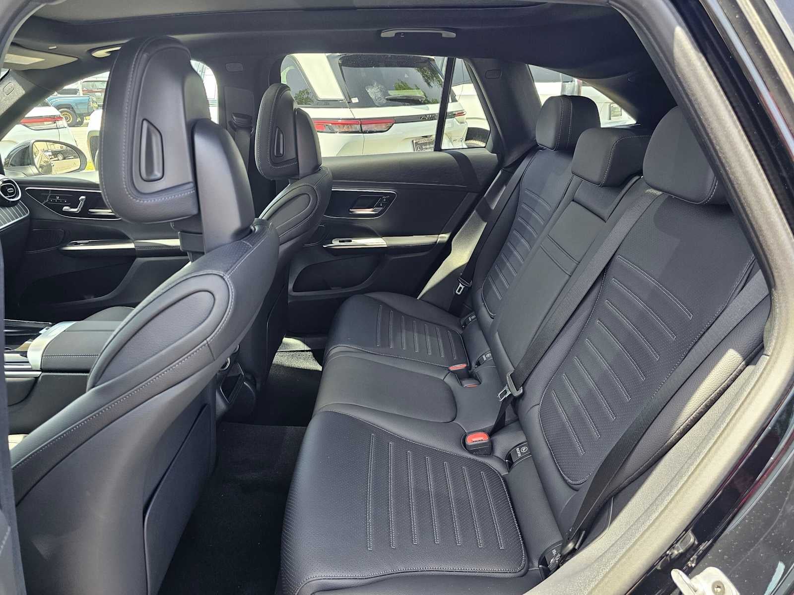 2026 Mercedes-Benz GLC 300 SUV