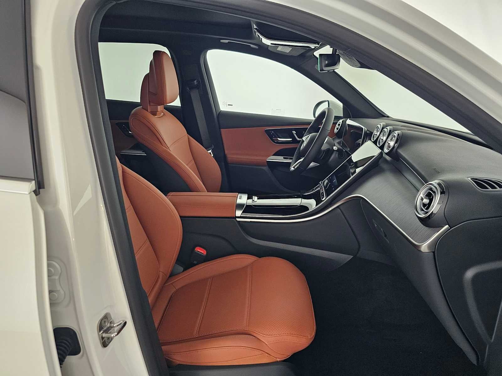 2027 Mercedes-Benz GLC 300 SUV