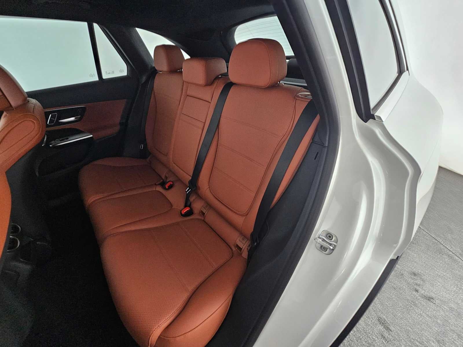 2027 Mercedes-Benz GLC 300 SUV