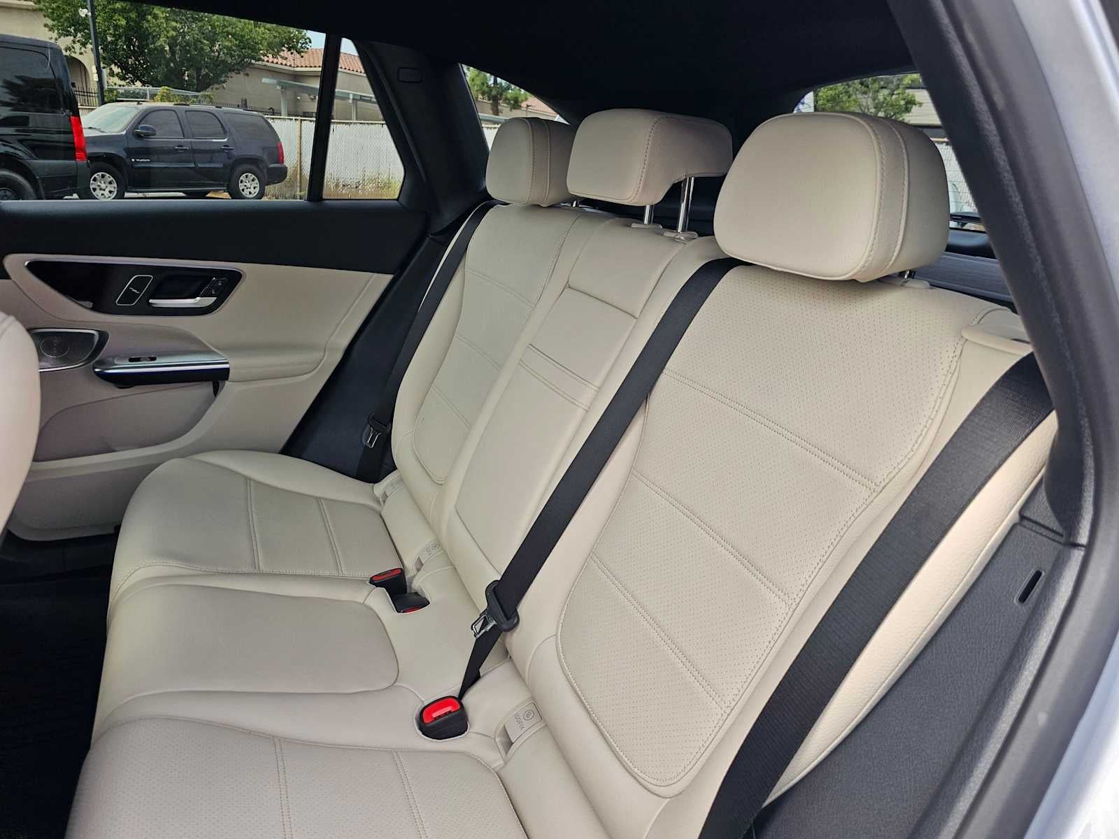 2027 Mercedes-Benz GLC 300 SUV