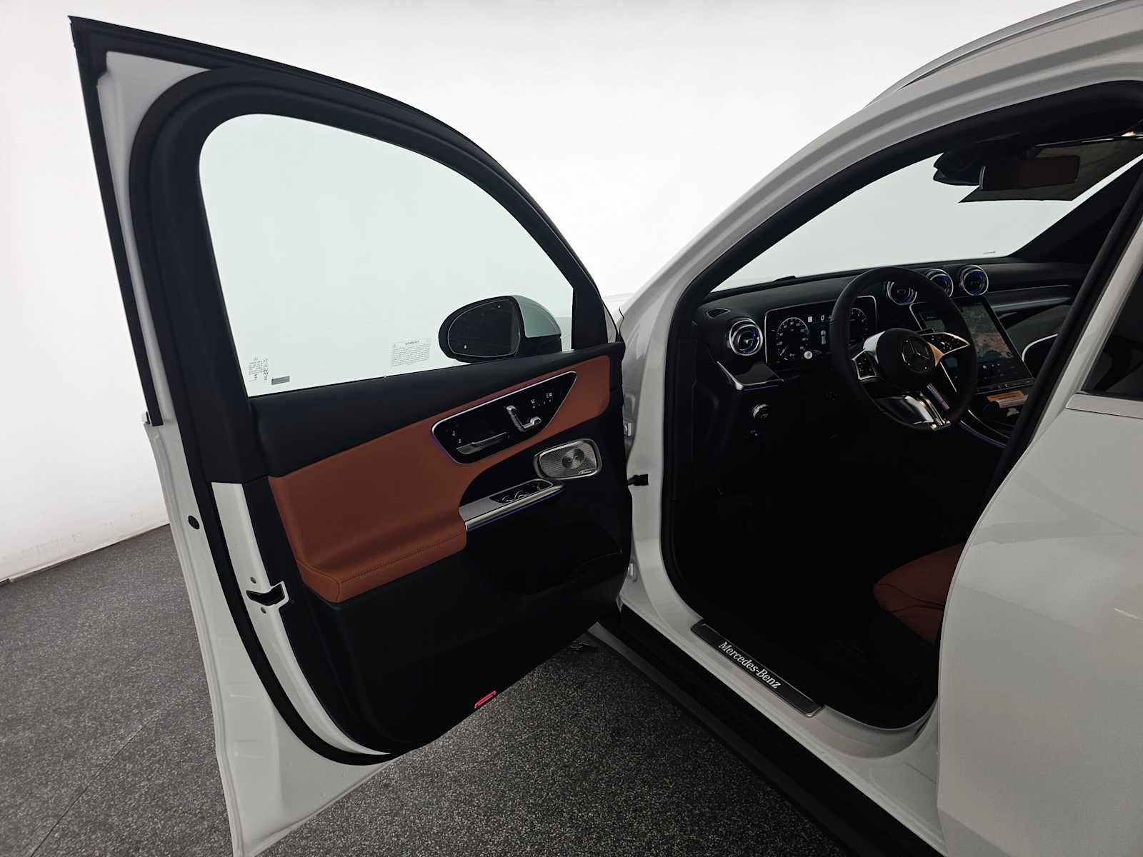 2027 Mercedes-Benz GLC 300 SUV