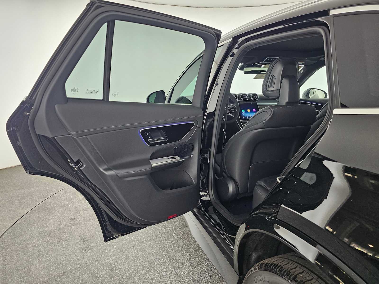 2026 Mercedes-Benz GLC 300 SUV