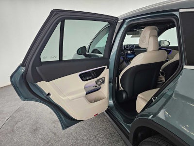 2027 Mercedes-Benz GLC 300 SUV