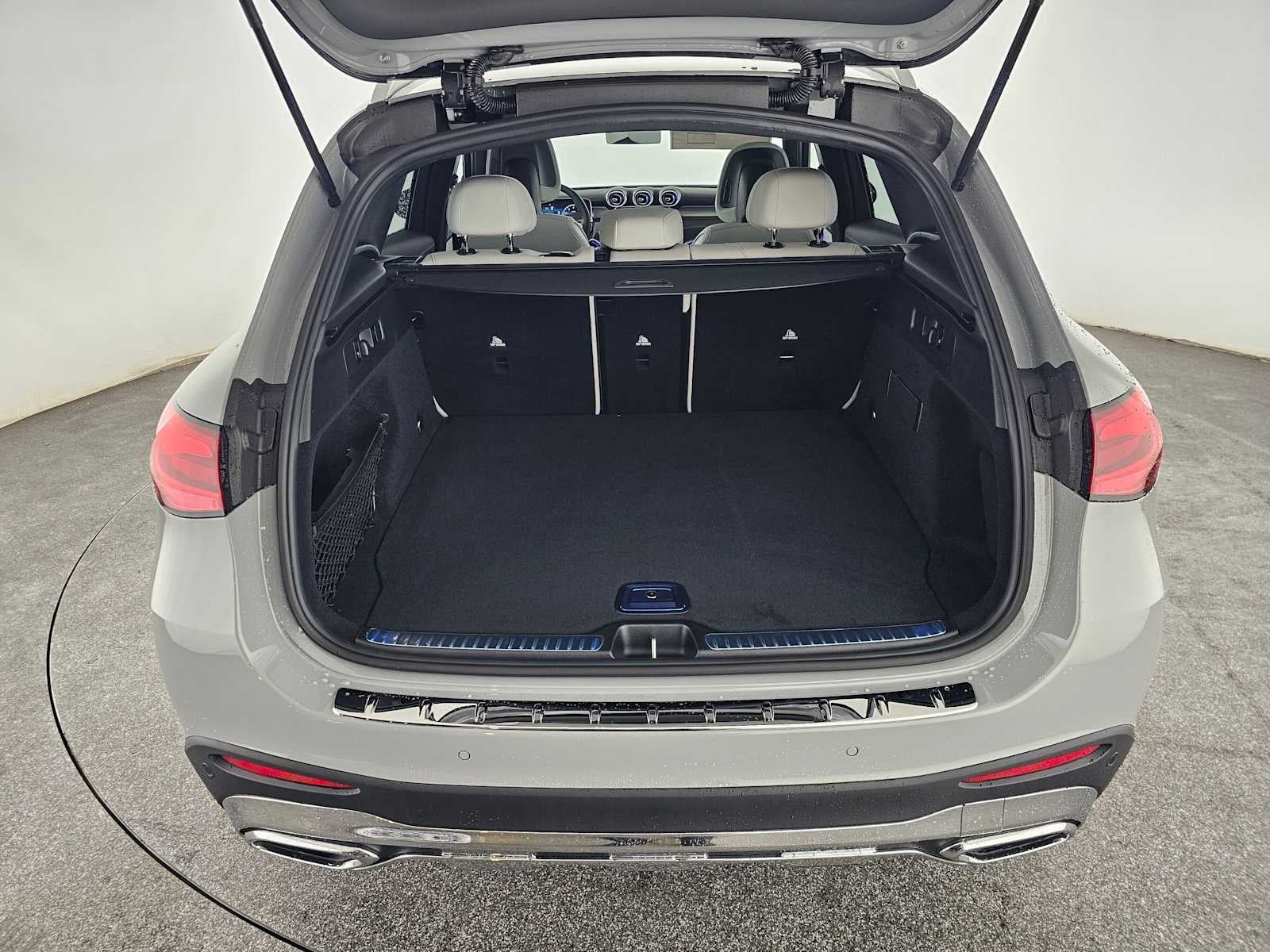 2027 Mercedes-Benz GLC 300 SUV