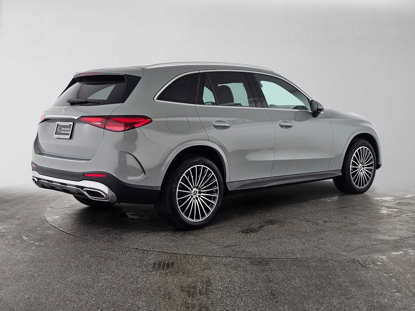 2027 Mercedes-Benz GLC 300 SUV