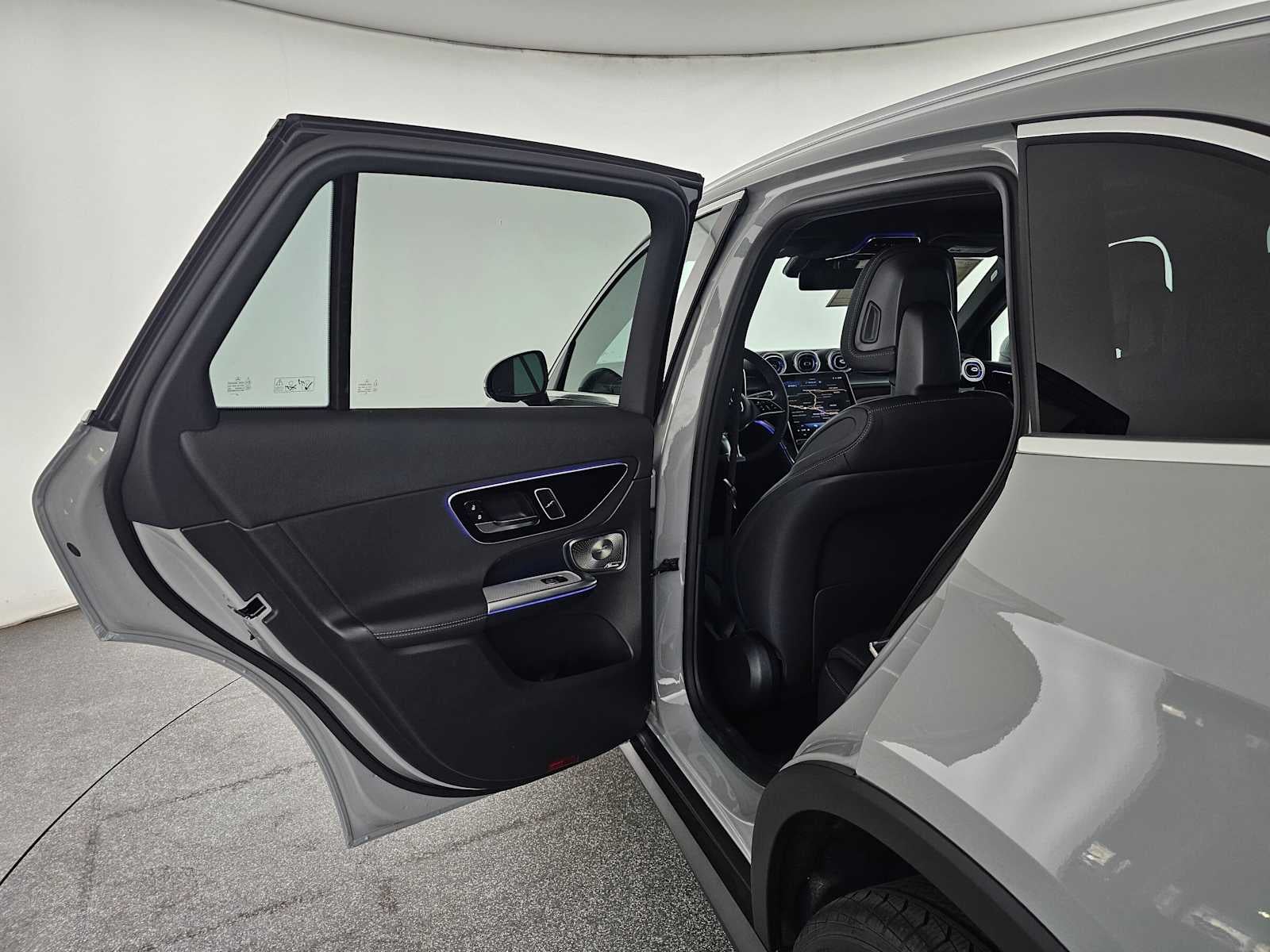 2026 Mercedes-Benz GLC 300 SUV